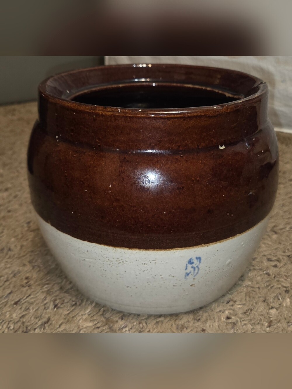Vintage Robinson Ransbottom stoneware 3 Qt  bean pot 2-Tone Brown & Cream